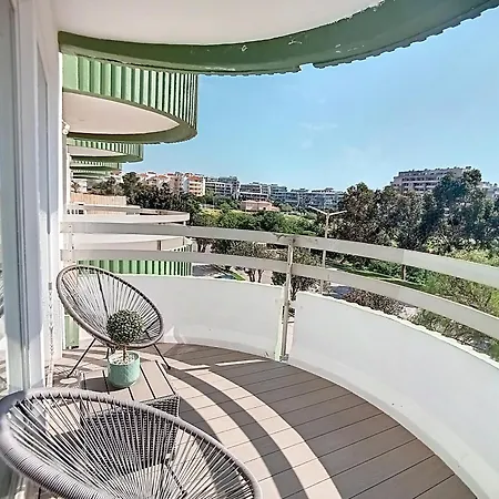 Torre 206 By Abracadabra