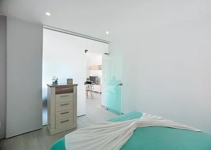 Torre 206 By Abracadabra * 波尔蒂芒